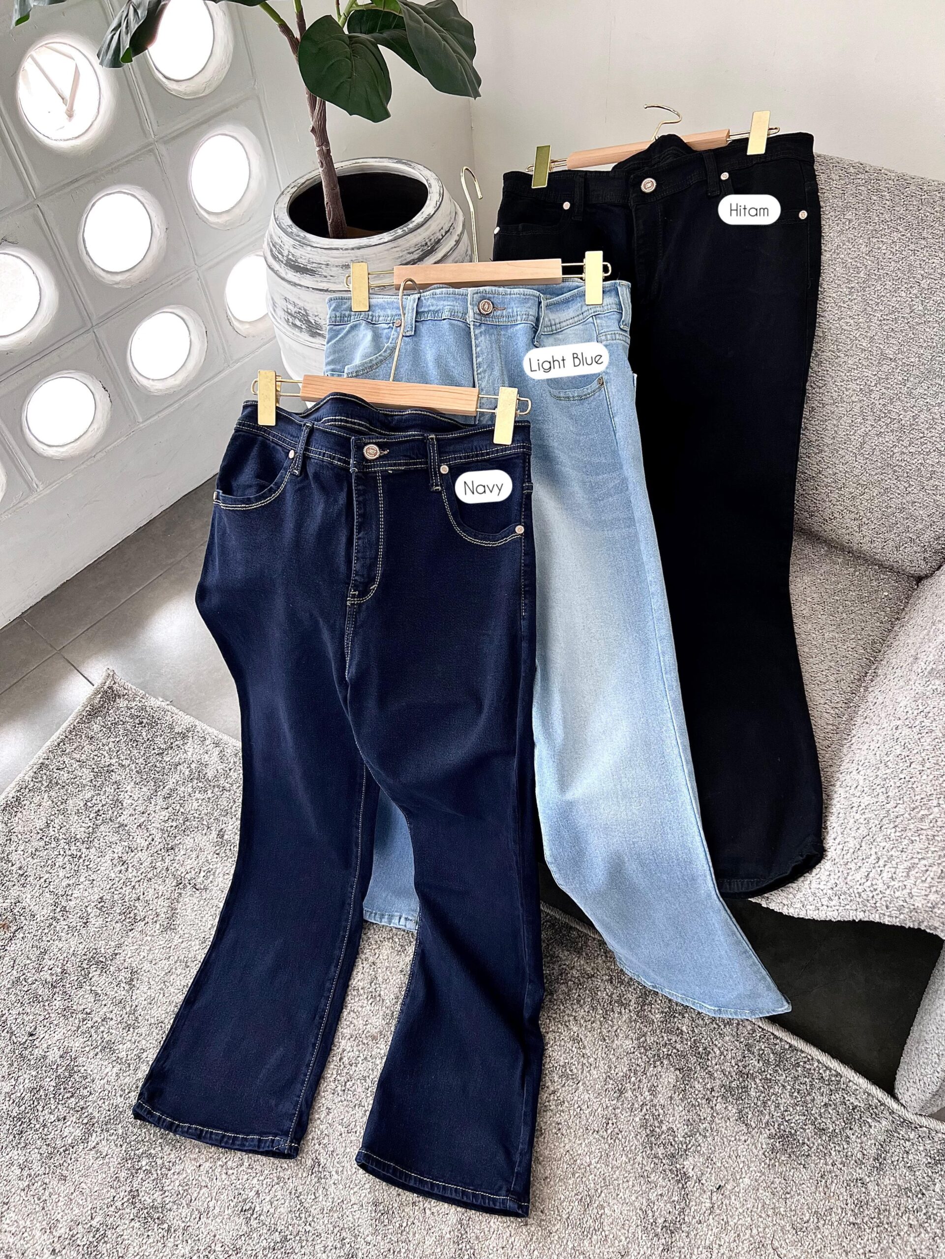 0C34F628-A554-42BC-8D8D-B2071CED966F