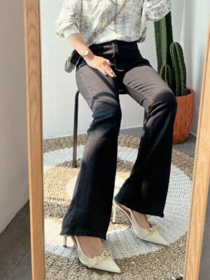 Jeans Flare iLTs - Celana Panjang Jeans Wanita Kekinian Cutbray Flare Jumbo