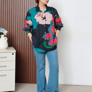 Kemeja Grafiti iLTs — Kemeja Wanita Oversize Motif Grafis · Bahan Cotton Premium · All Size