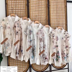 Kemeja Wanita Korean Style Vest Brukat Clowy Swan untuk Tampilan lebih Cantik Terbaru