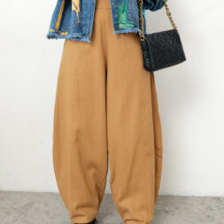 Celana Barrel Pants Wanita Terbaru untuk Gaya Fashionable