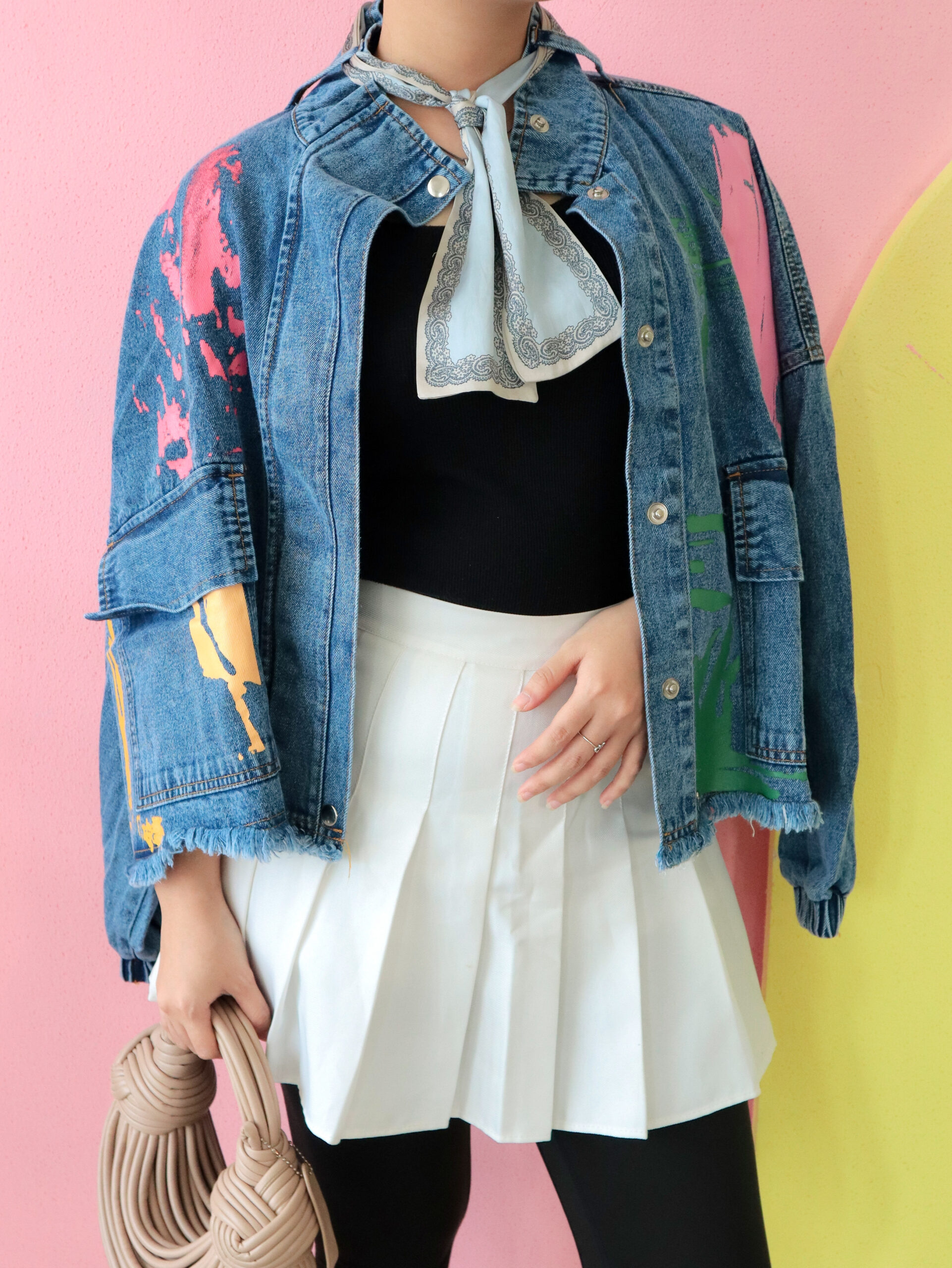 Jaket Jasvira iLTs — Jaket Jeans Crop Wanita Chic · Bahan Denim Adem · All Size