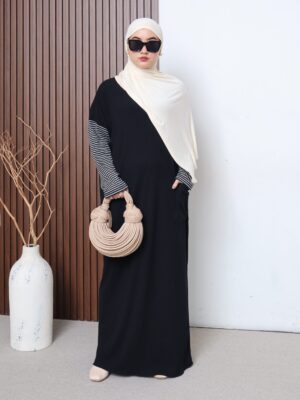 Dress Delara Wanita Terbaru Dengan Desain Modern Dan Kekinian Untuk Tampilan Simple Feminim