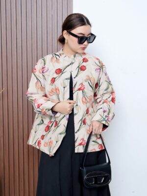 Pakaian Atasan Blazer Riviera Wanita dengan Desain Casual Kekinian