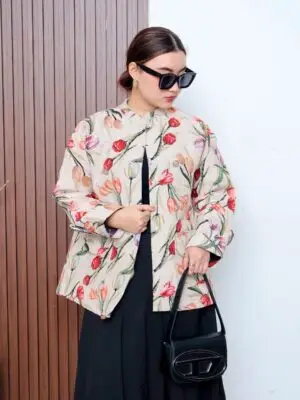 Pakaian Atasan Blazer Riviera Wanita dengan Desain Casual Kekinian