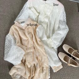 Pakaian Atasan Kemeja Wanita Senara dengan Desain Casual Kekinian