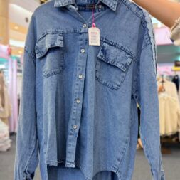 Pakaian Atasan Kemeja Wanita Ruelle Lace Denim dengan Desain Casual Kekinian